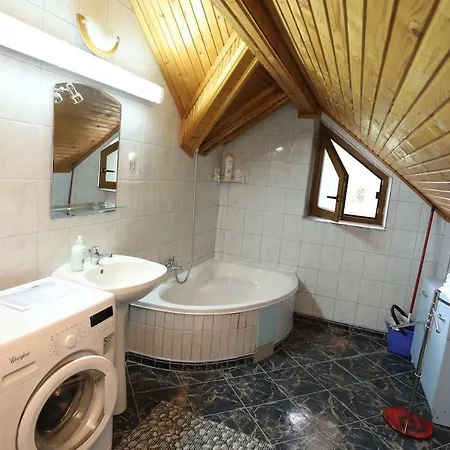 Penthouse In Leo's * Bucharest